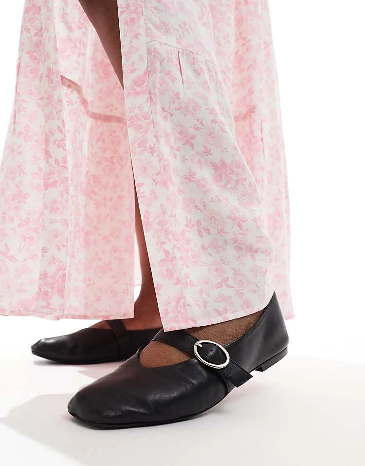 Miss Selfridge Button Detail Tiered Maxi Skirt In Pink Floral For Women - Image 3