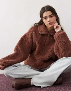 Miss Selfridge Borg Half Zip Top In Chocolate For Women