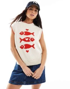 Miss Selfridge Blanket Stitch Heart Sardine Graphic Sweater Vest For Women Cream